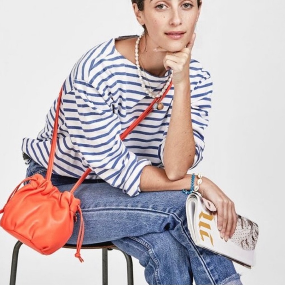 Clare V. Emma crossbody with magnetic and cinch closure. Please see all pics